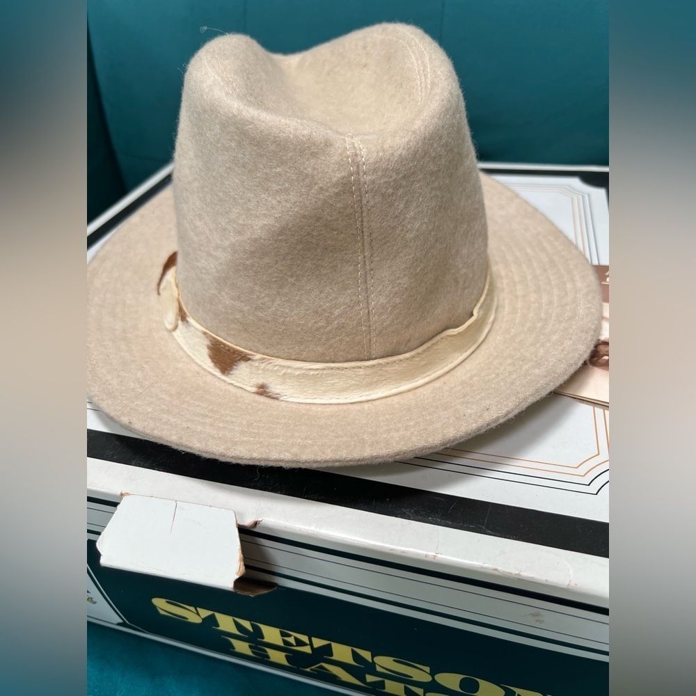 1950’s Stetson Felt and Hide Vintage Fedora Size 7 Original Box and Brochure - Picture 9 of 10